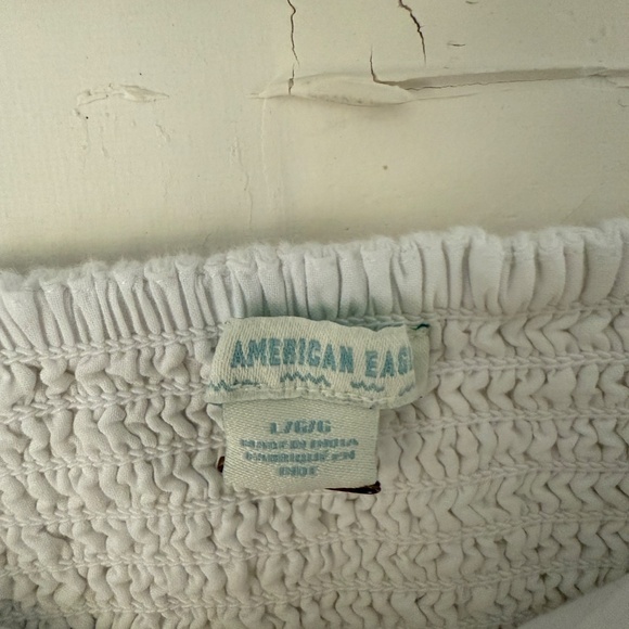 American Eagle | Large | White Lace Crop Top - Picture 3 of 6